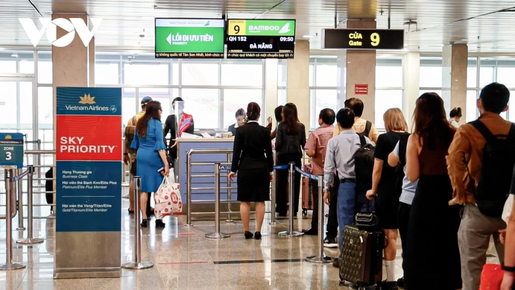 Vé Máy Bay VN – Nơi Mua Vé Giá Tốt, Uy Tín Cho Khách Du Lịch